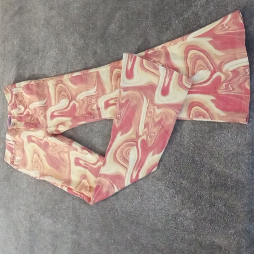 Edikted Ripple Flared jeans size S